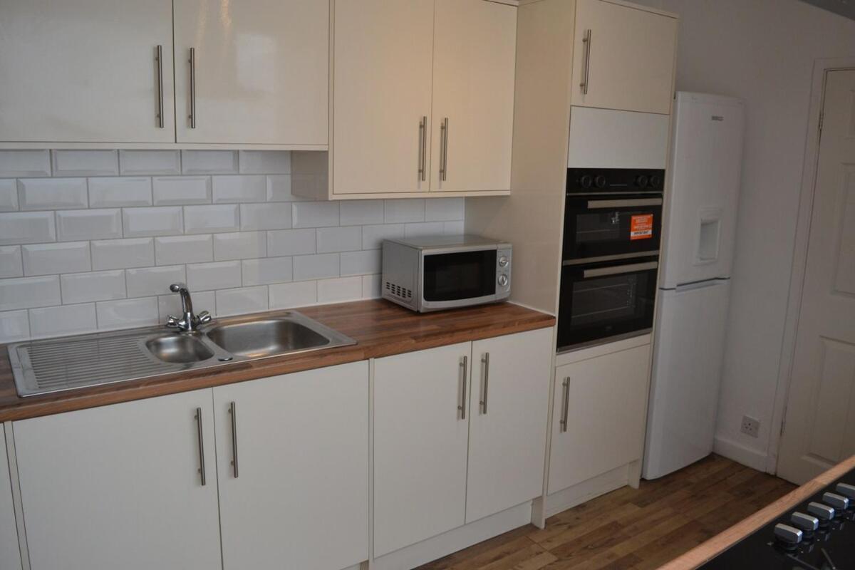 Modern 5-bedroom Bristol