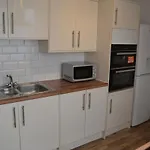 Modern 5-Bedroom Home